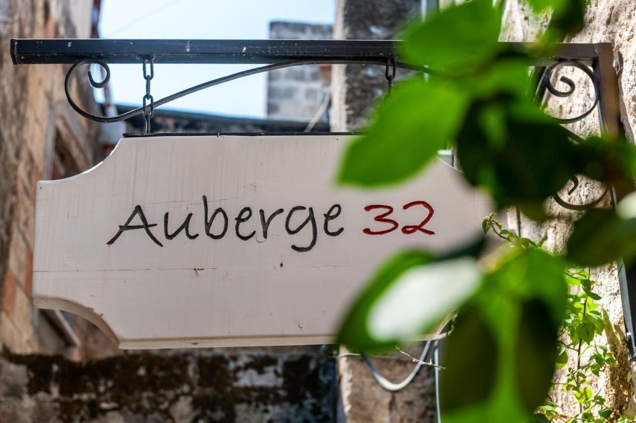 Auberge 32 Old Town Rhodes City Exterior photo