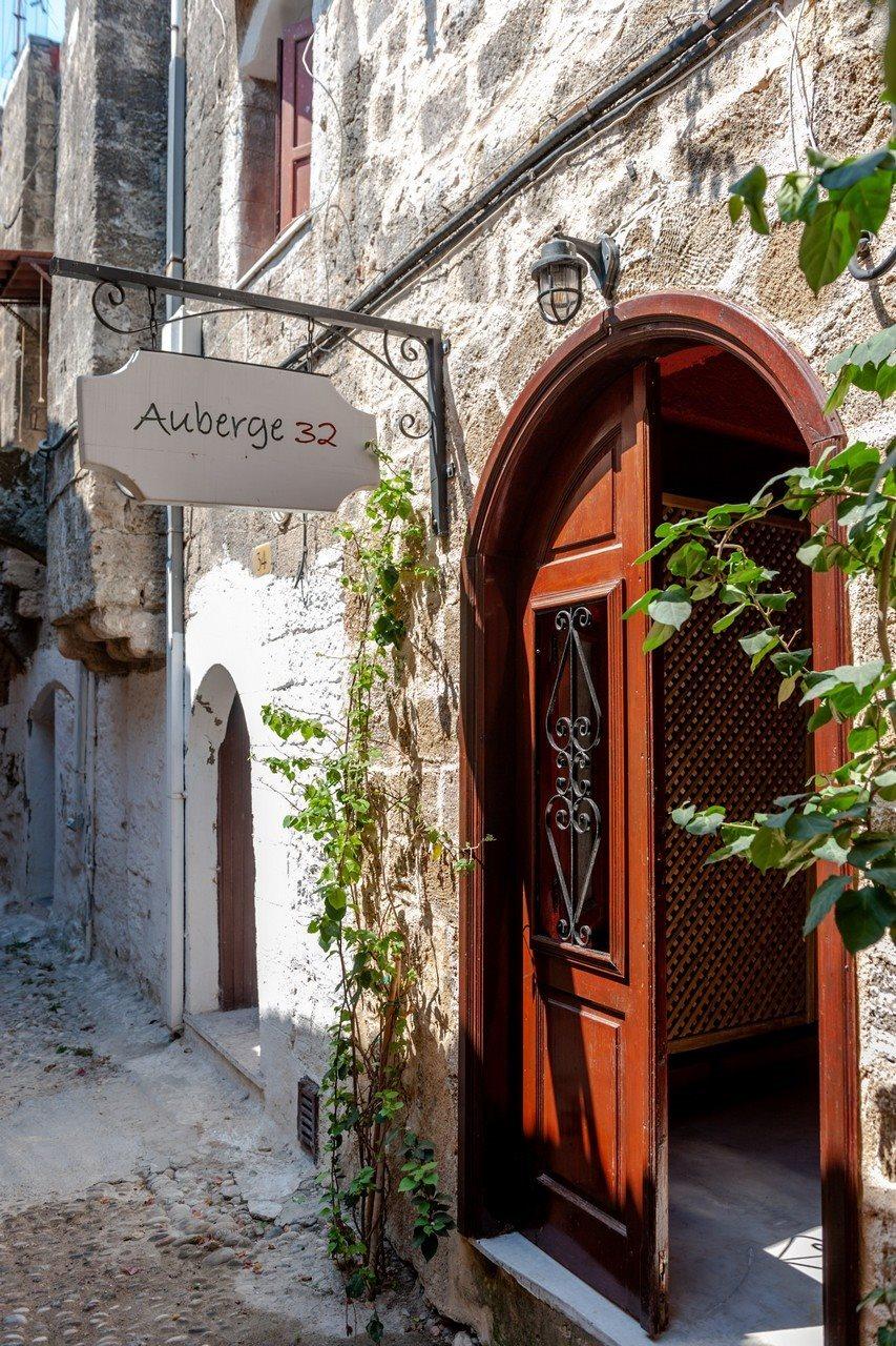 Auberge 32 Old Town Rhodes City Exterior photo